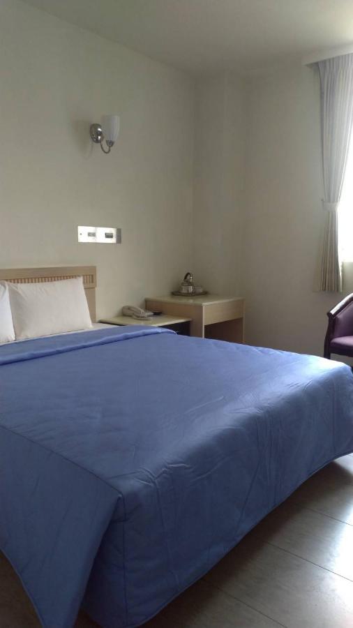 Songshan Hotel Kaohsziung Kültér fotó